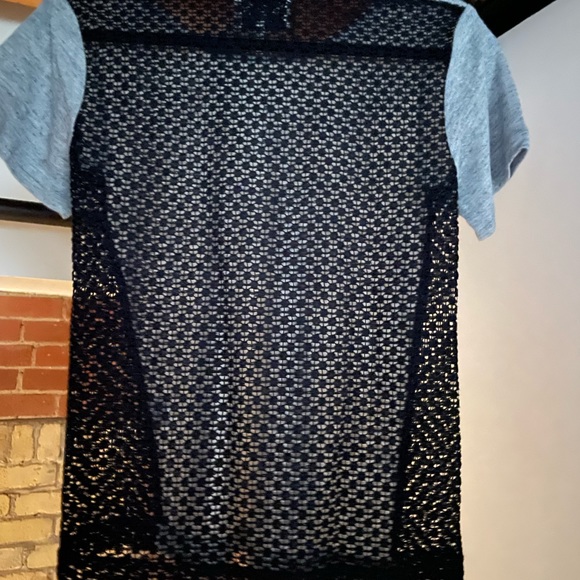 Sea cotton t-shirt with lace back - Picture 2 of 5